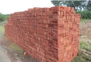 भट्टे पर लगी सोयम क्लास ईंट (C ग्रेड) 3